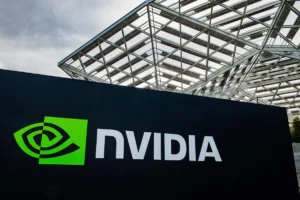 ¿Por qué las acciones de Nvidia caen en bolsa y contagian al S&P 500 y Nasdaq?
