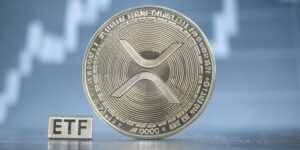 Lee más sobre el artículo ¿Qué tan probable es que se apruebe un ETF de XRP?